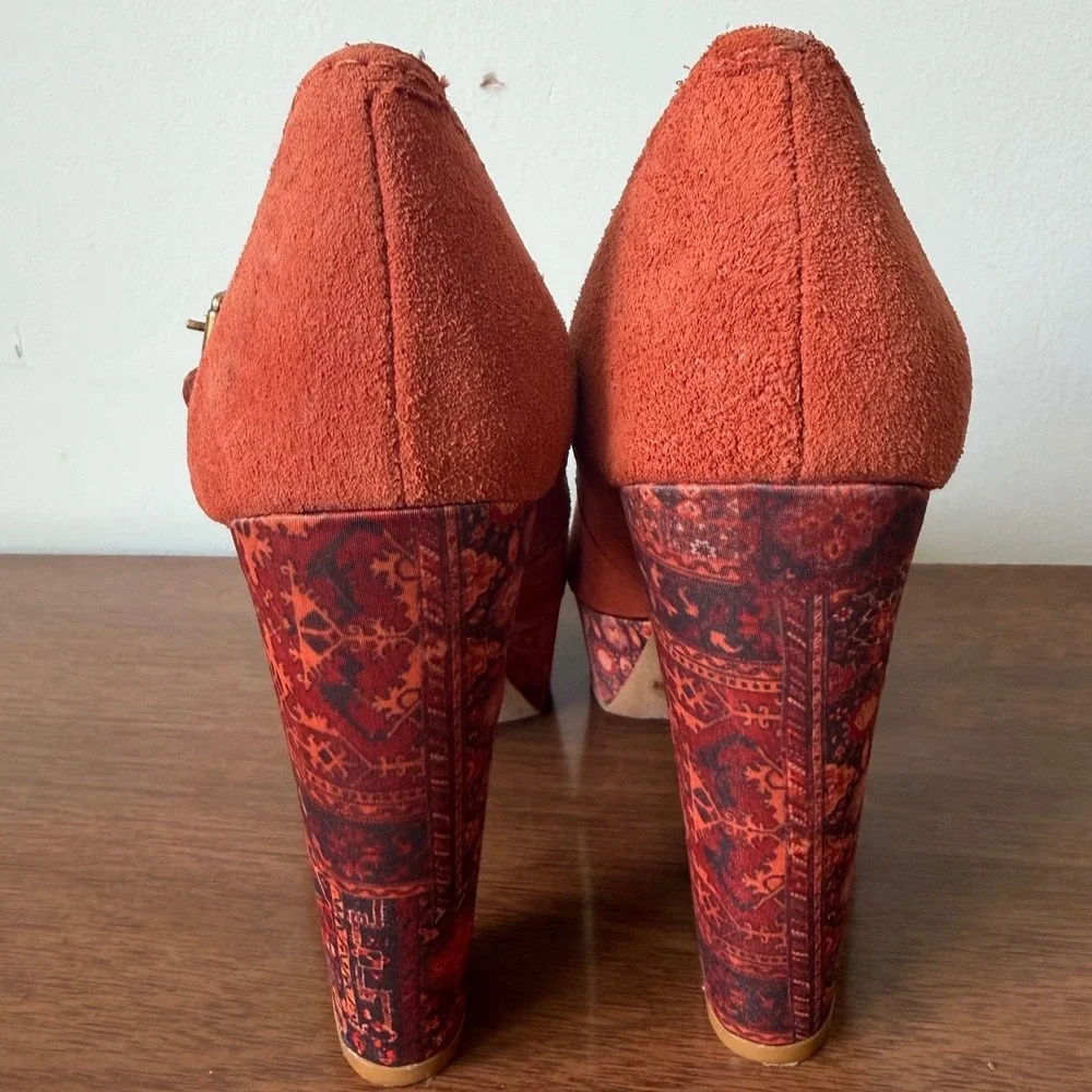 Lucky Brand 7.5 Suede Orange Paisley Open Toe Mary Jane Platform Pump Y2K Boho